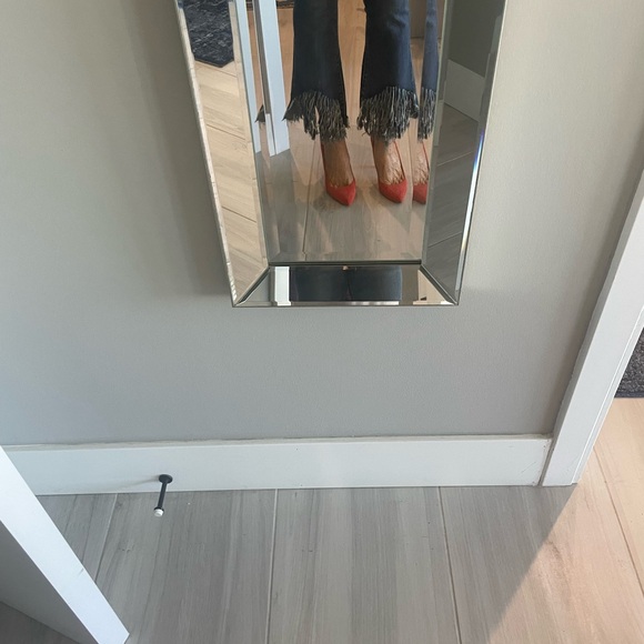 Brazilian jeans flared leg with a fringe look - Picture 8 of 8